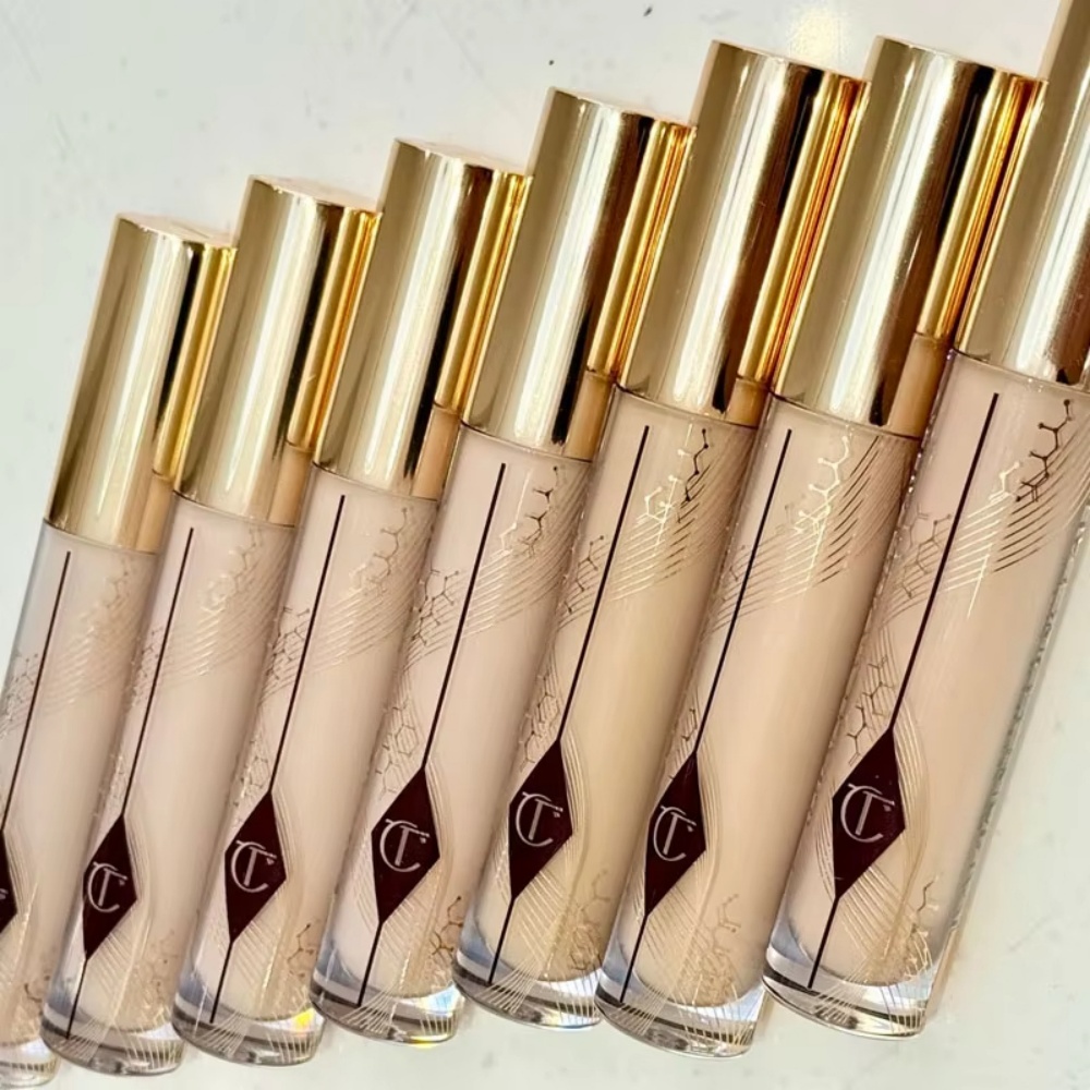 Charlotte Tilbury Hollywood Fl - огляд і ціна Makeup Fixing Mist